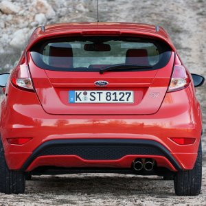 07-2014-ford-fiesta-st-fd.jpg