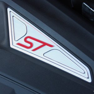 18-2014-ford-fiesta-st-fd.jpg