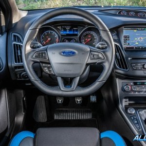 2016-Ford-Focus-RS-131-876x5351.jpg