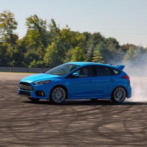 2016-ford-focus-rs-first-drive13.jpg