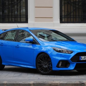 2016-ford-focus-rs-first-drive-ext01-1.jpg