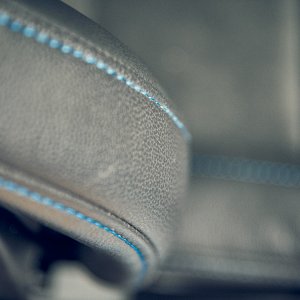 2016-Ford-Focus-RS-interior-detail-01.jpg