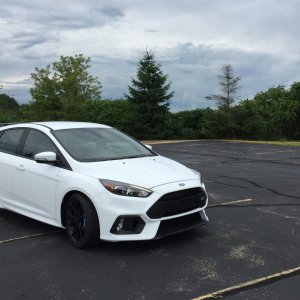 2016-Ford-Focus-RS-Ownership-01.jpg