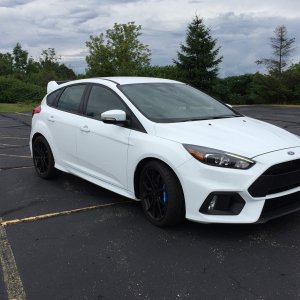 2016-Ford-Focus-RS-Ownership-03.jpg