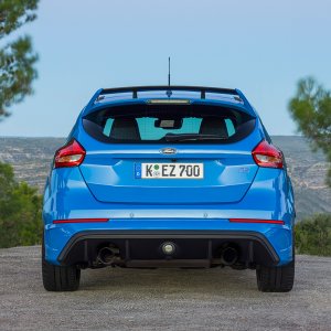 2016-Ford-Focus-RS-rear-end1.jpg