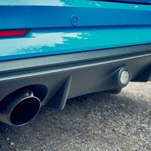 2016-Ford-Focus-RS-tail-pipe.jpg