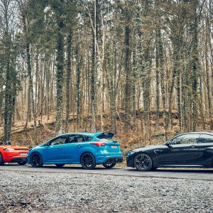 BMW-M2-vs-Ford-Focus-RS-vs-Porsche-718-Boxster-S-30.jpg