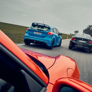 BMW-M2-vs-Ford-Focus-RS-vs-Porsche-718-Boxster-S-34.jpg