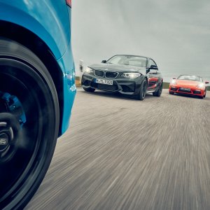 BMW-M2-vs-Ford-Focus-RS-vs-Porsche-718-Boxster-S-39.jpg