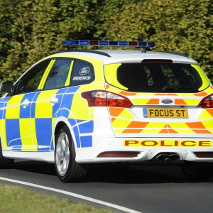 Ford-Focus-ST-Police-car-uk-2012-Photo-03.jpg