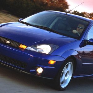 ford-svt-focus-photo-9903-s-original.jpg