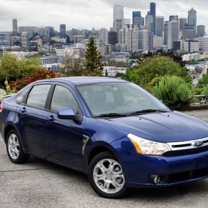 Ford-Focus-Sedan-USA-2008-Photo-07.jpg