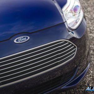 2016-Ford-Focus-BEV-110-876x535.jpg