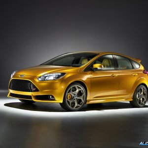 newfordfocus-st-12.jpg